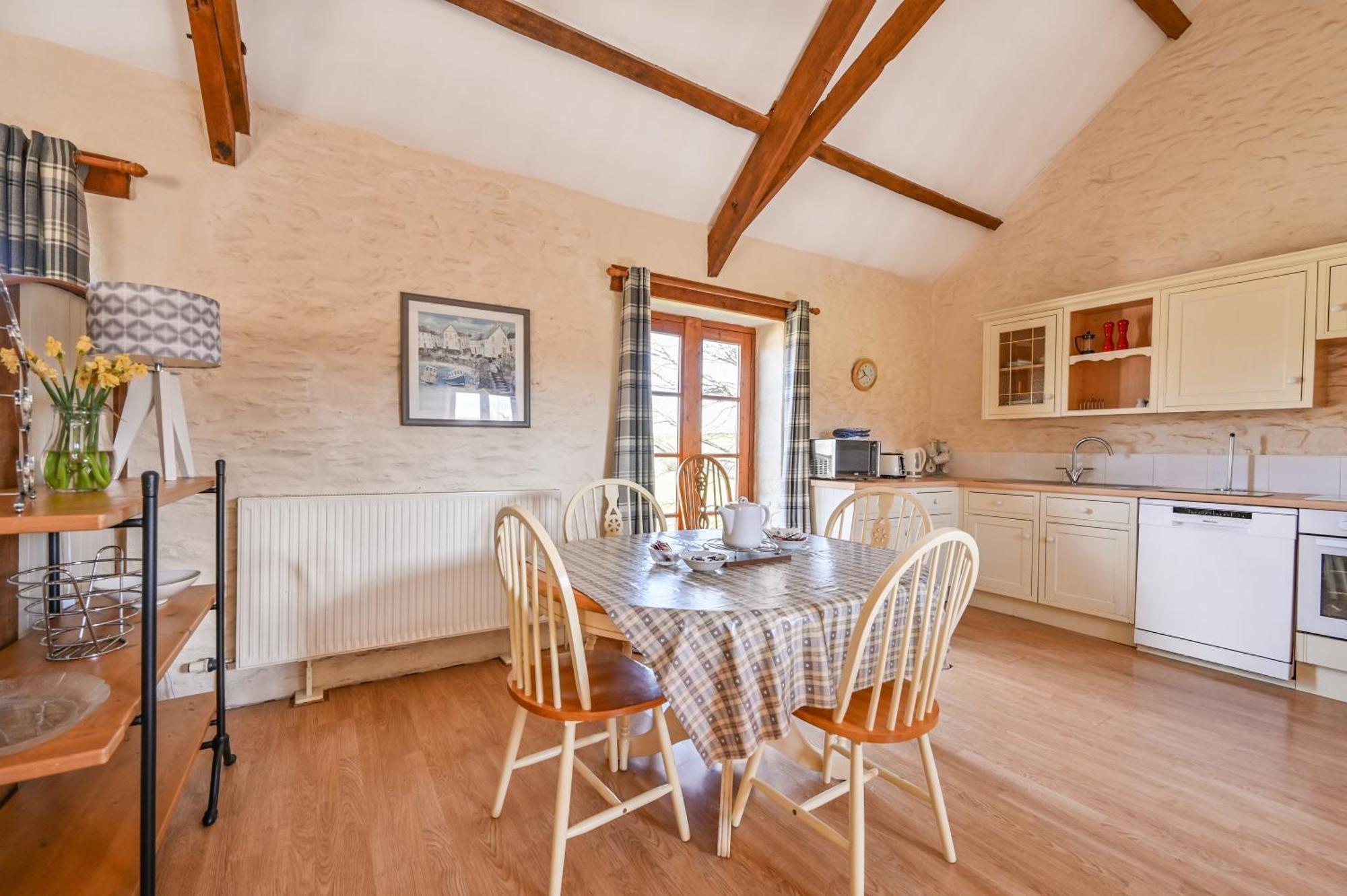 Polean Farm Cottages - With Free Animal Feeding And Pony Rides And Free Access To A Nearby Pool Лу Номер фото